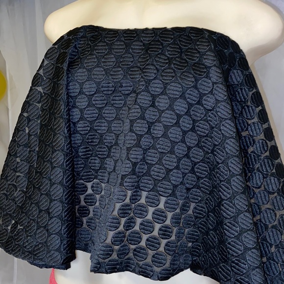 Sexy Nicholas Black Lace Flare Sleeveless Top - Picture 6 of 11